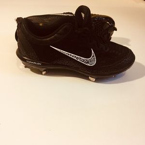Black NIKE Pro 2 Metal Womens Softball Cleats